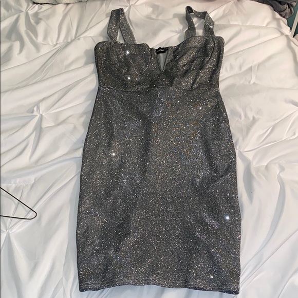 PrettyLittleThing Dresses & Skirts - Sparkly silver dress